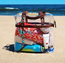 Load image into Gallery viewer, BE CLEAR TOTE WITH PRIVACY POUCH